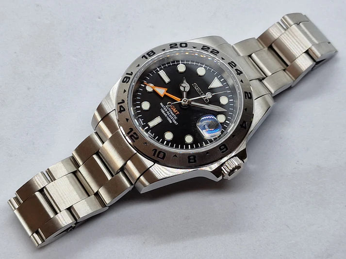 ModHouse Explorer Black