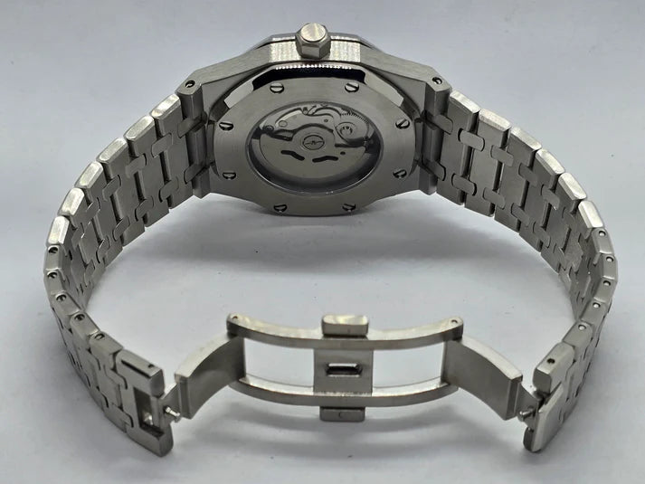 ModHouse Oak Tiffany