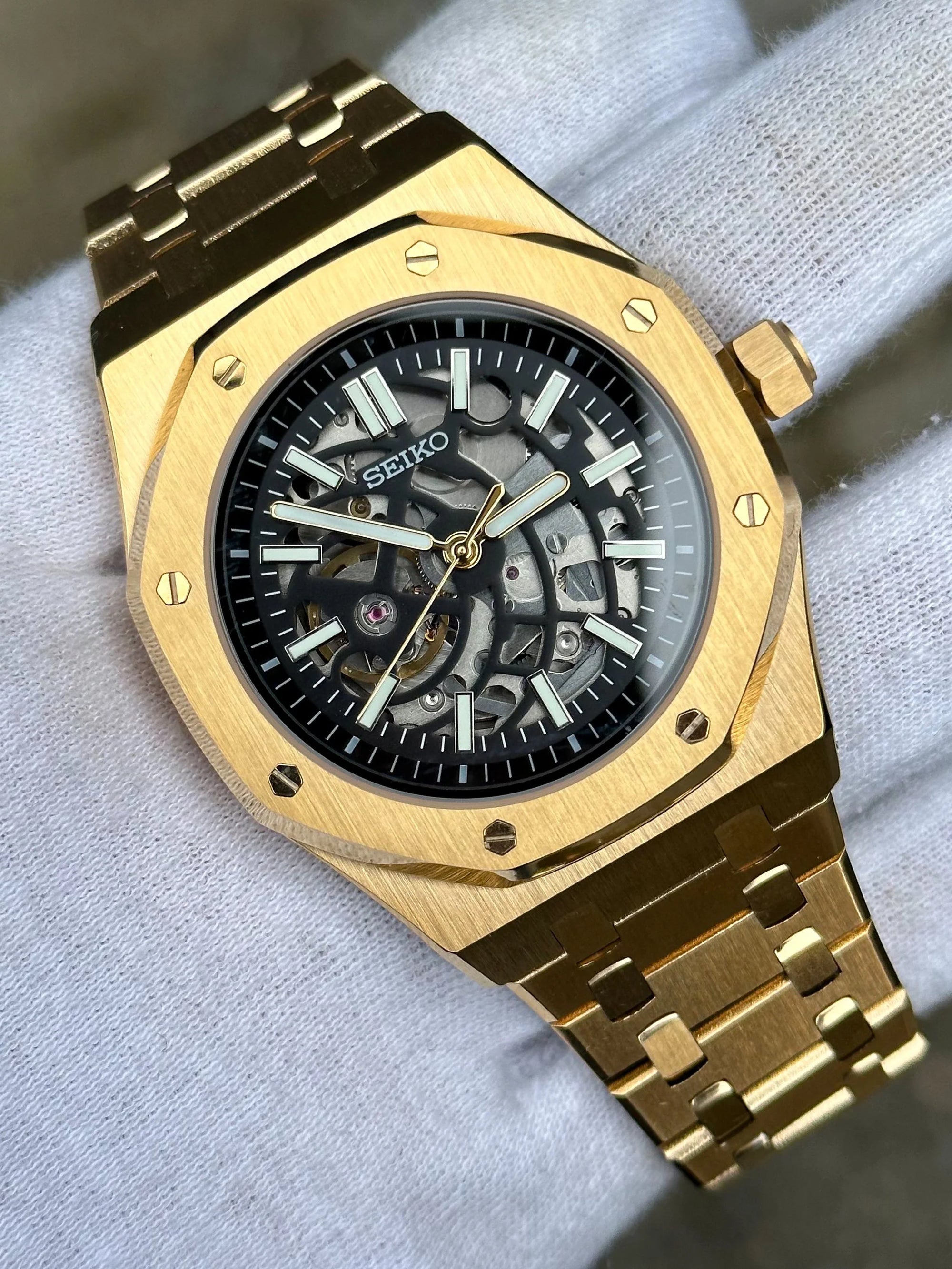 ModHouse Oak Skeleton Gold
