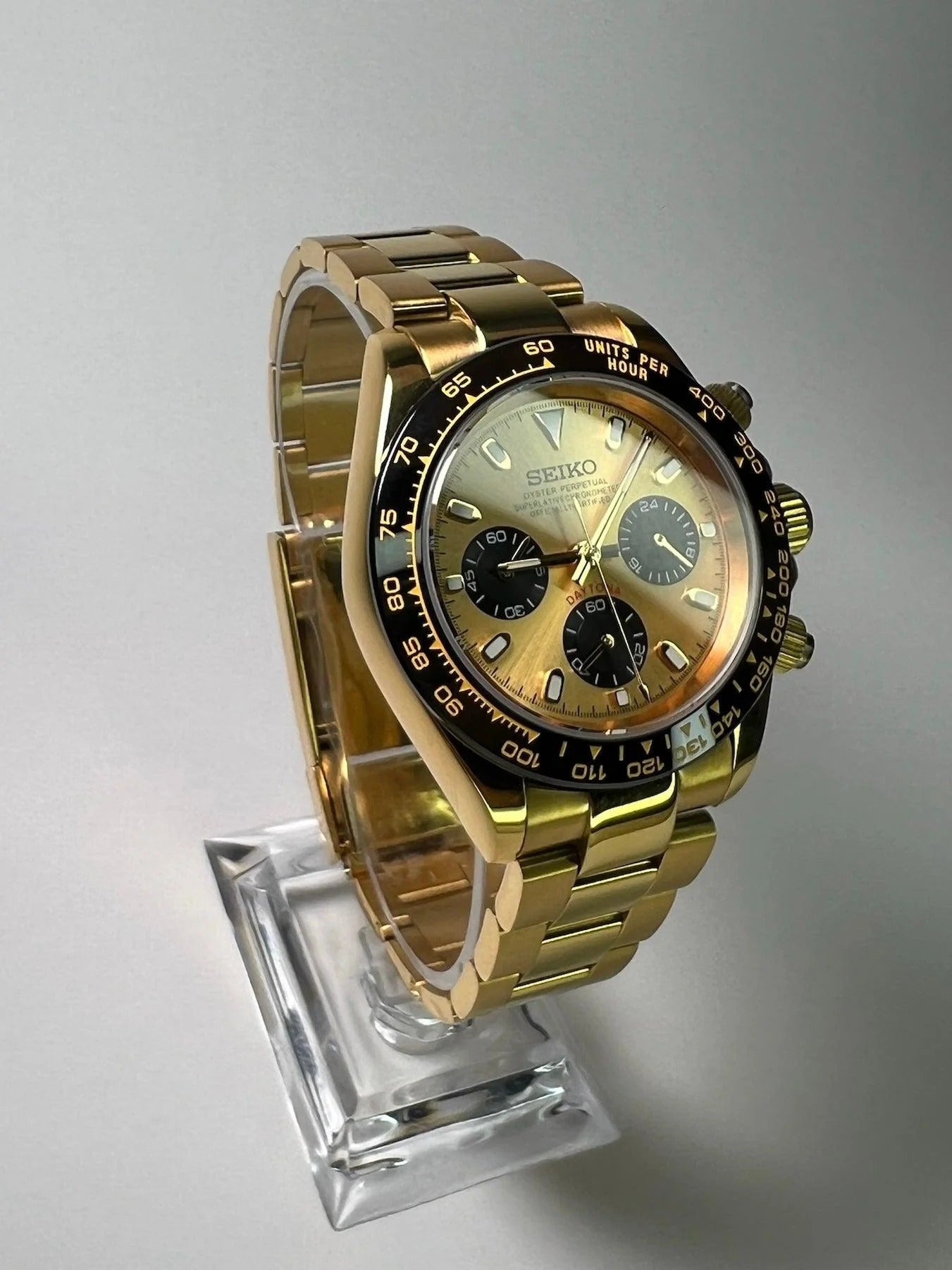 ModHouse Daytona Black and Gold - ModHouse Watches