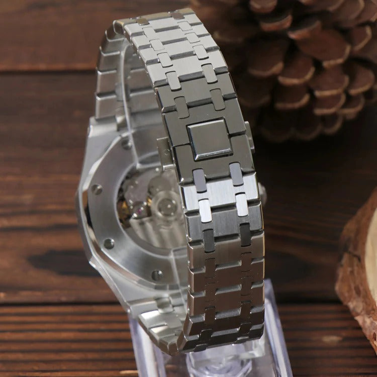 ModHouse Oak Skeleton