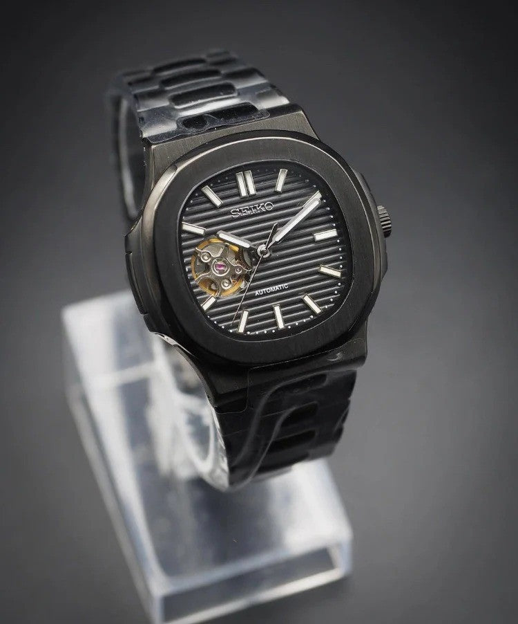 ModHouse Nautilus Black Open Heart