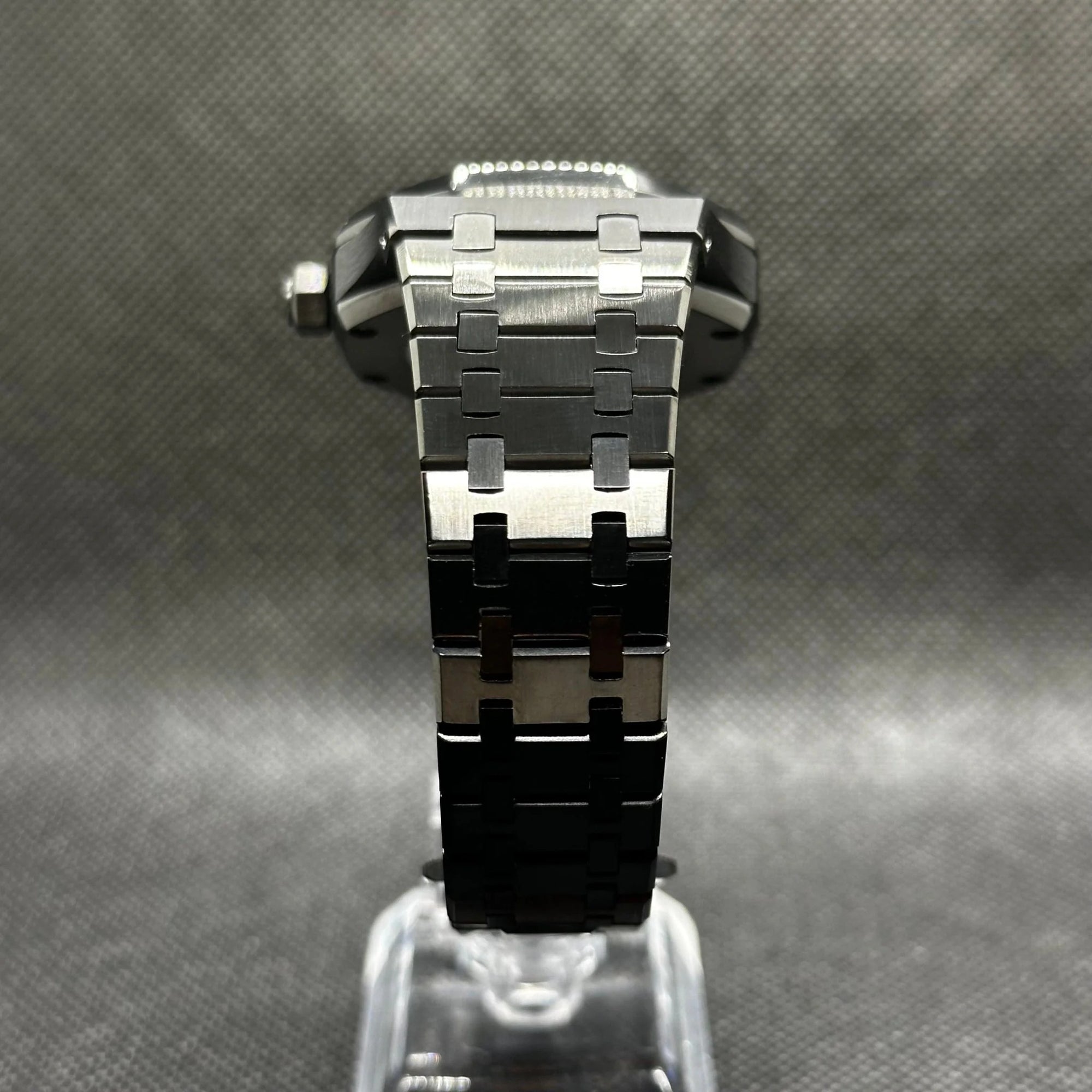 ModHouse Oak Triple Black