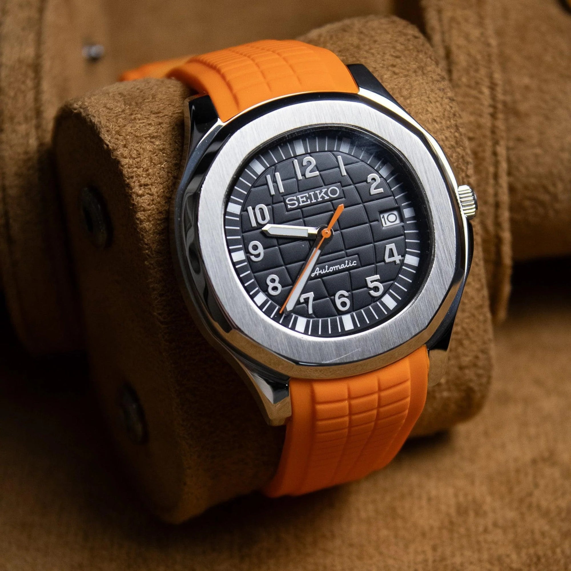 ModHouse Aquanaut Orange Black